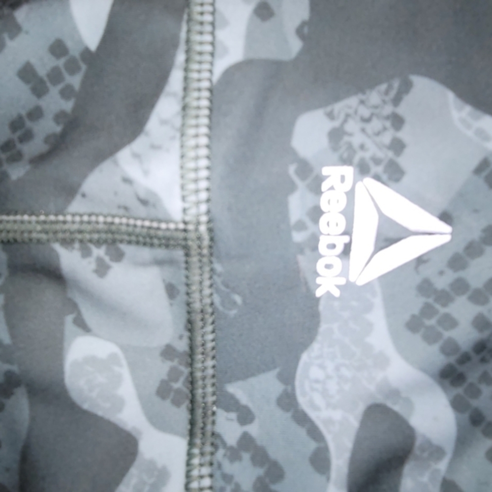 Reebok High Rise Legging - Picture 3 of 5